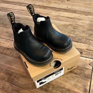 Dr. Martens Leather Chelsea Boot Toddler Size 6